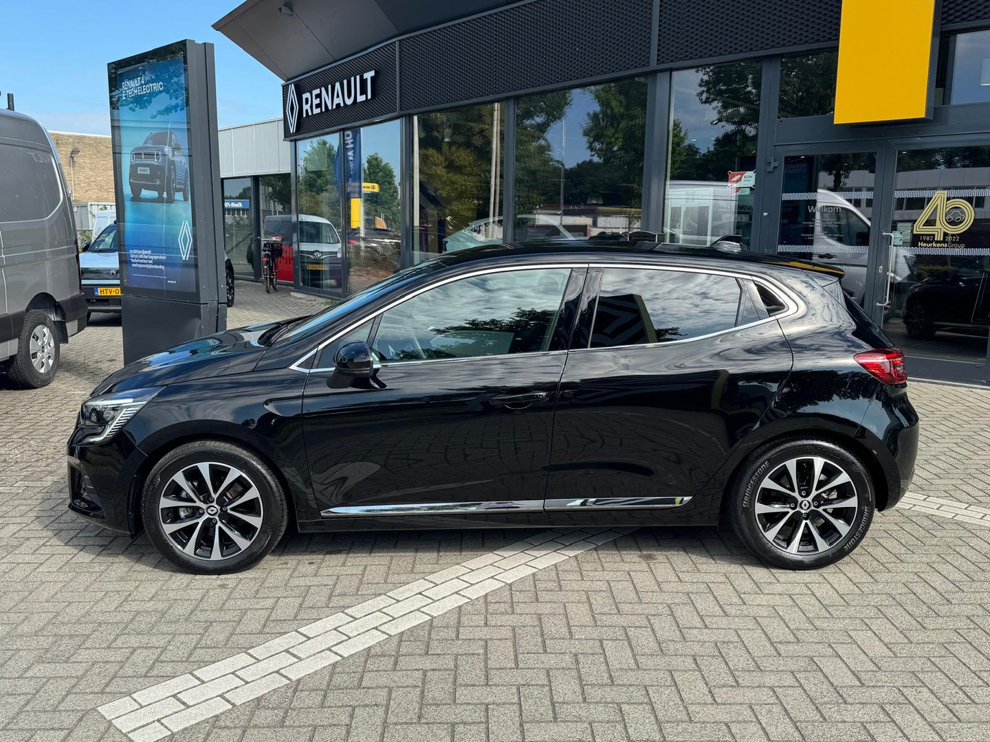 Renault Renault