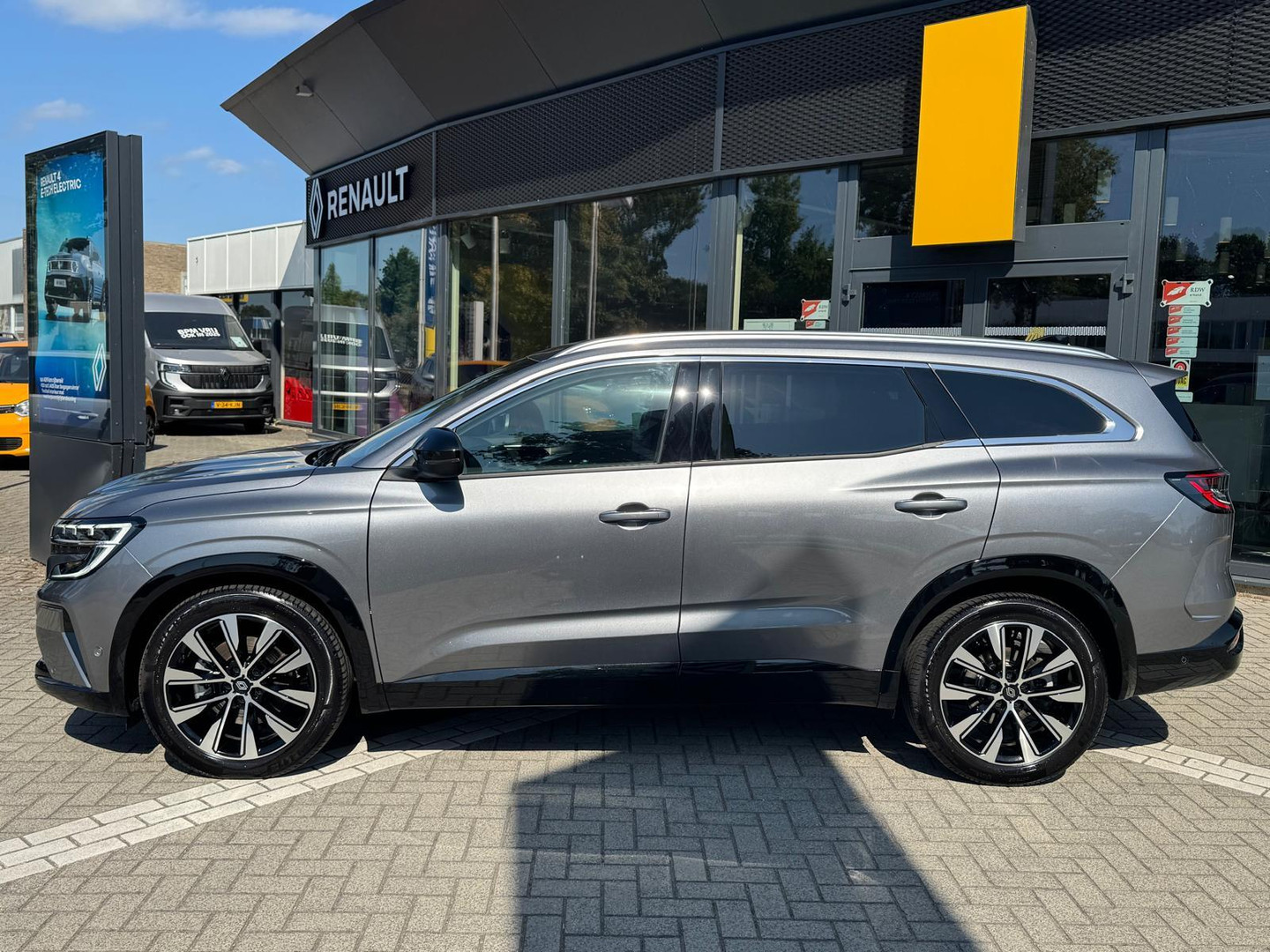 Renault Renault