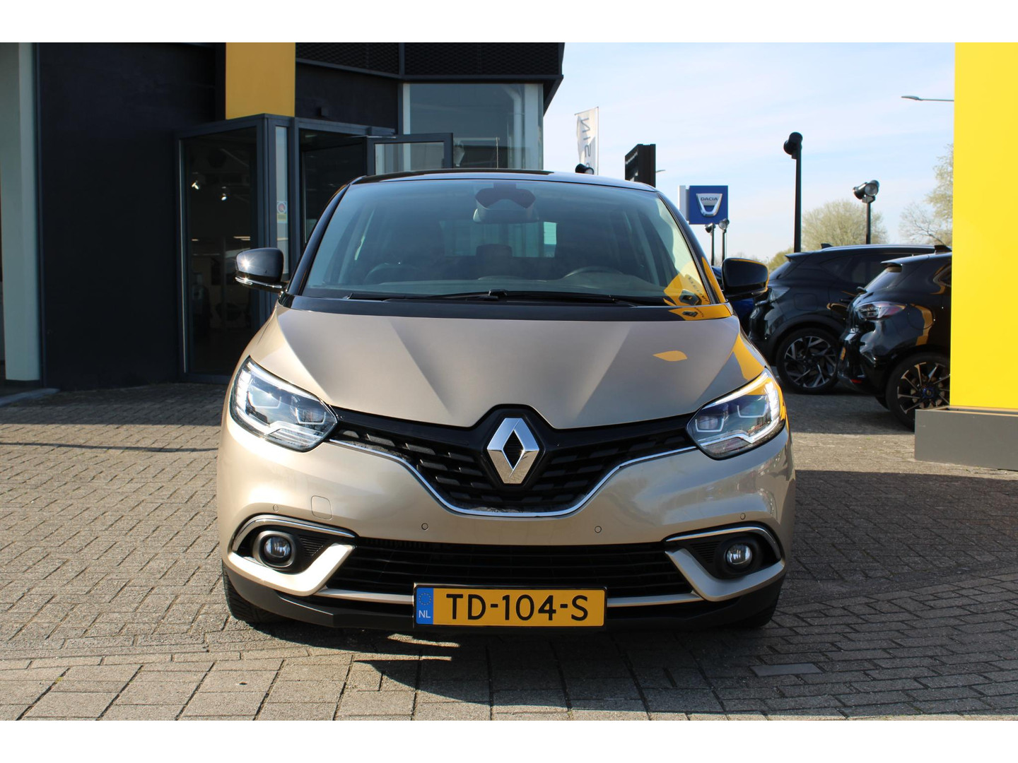 Renault Renault