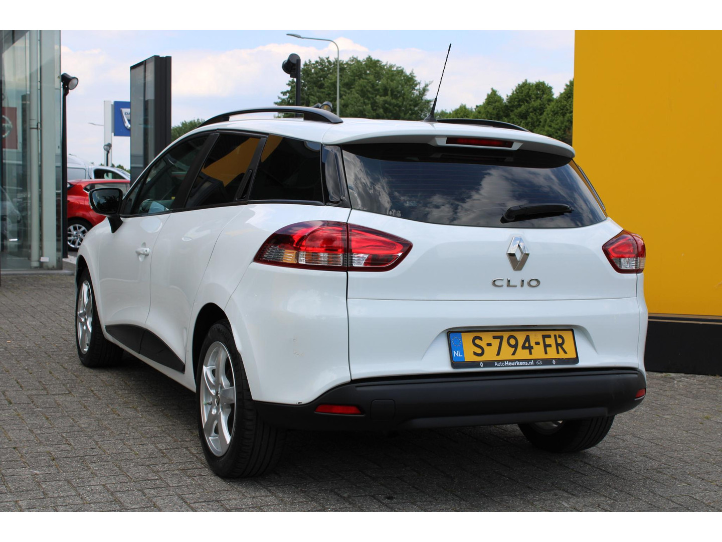 Renault Renault