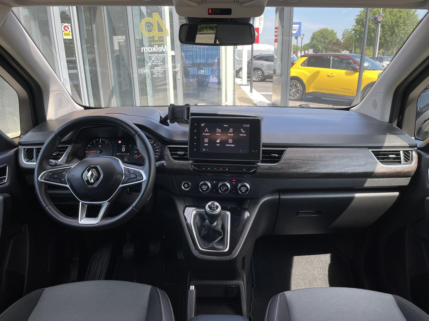 Renault Renault