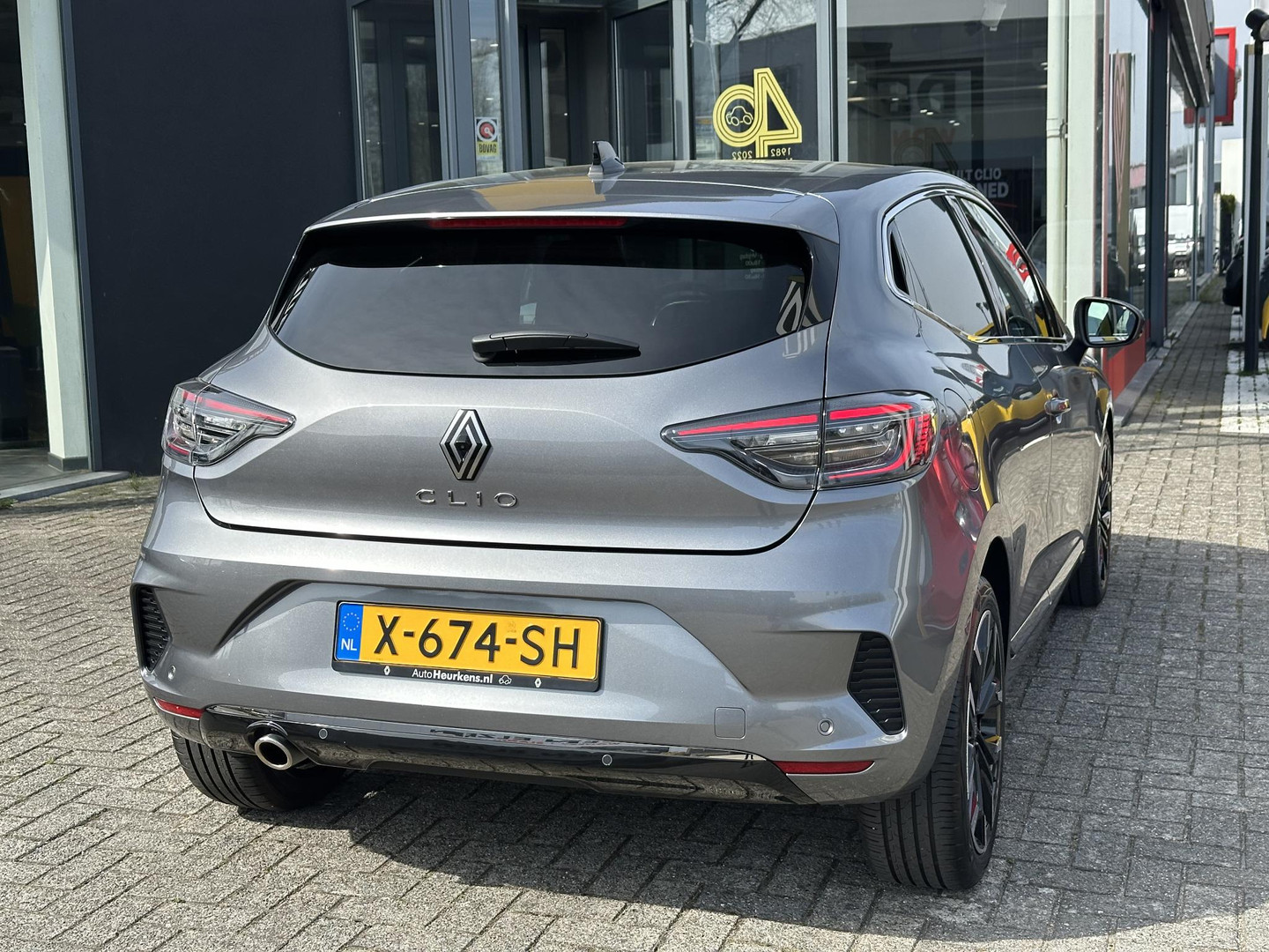 Renault Renault