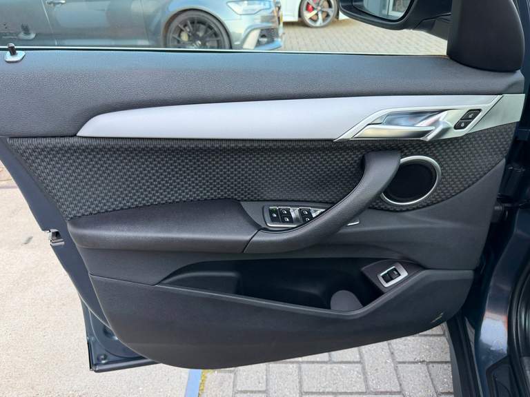 BMW BMW