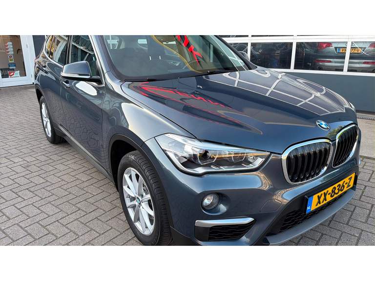 BMW BMW
