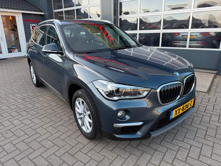 BMW BMW