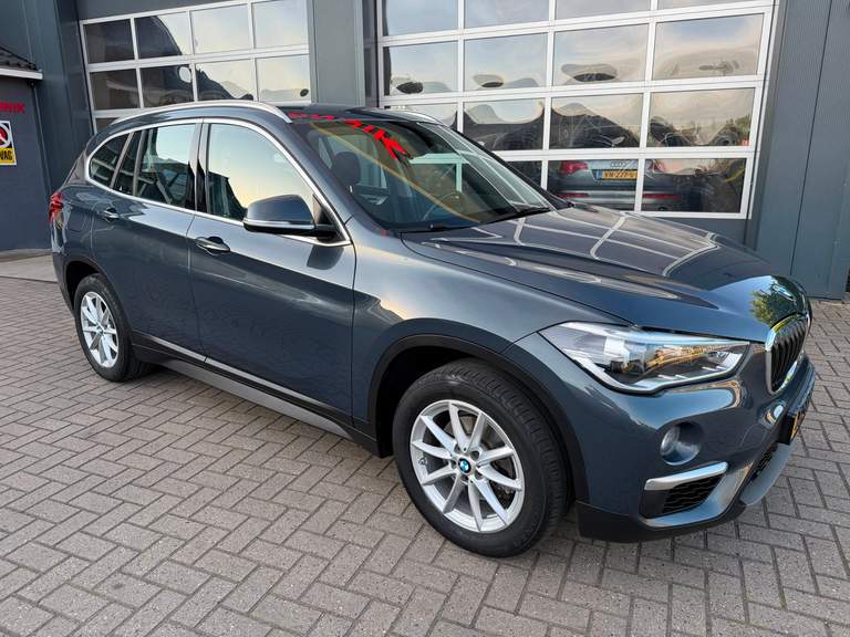 BMW BMW