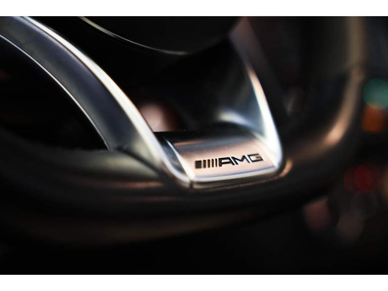 Mercedes-Benz Mercedes-Benz