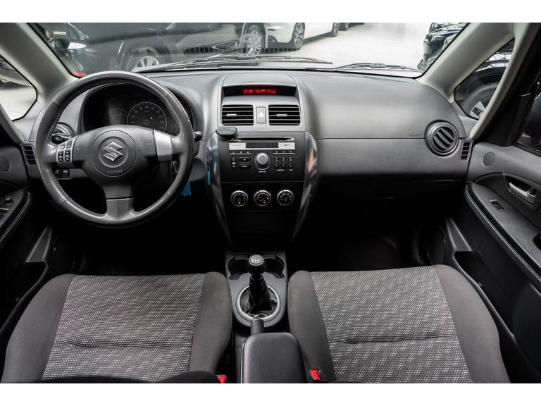 Suzuki Suzuki