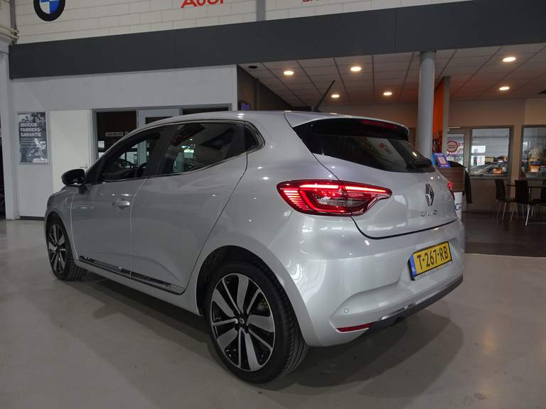 Renault Renault