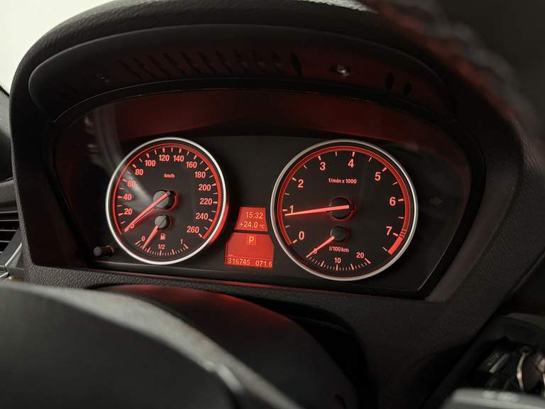 BMW BMW