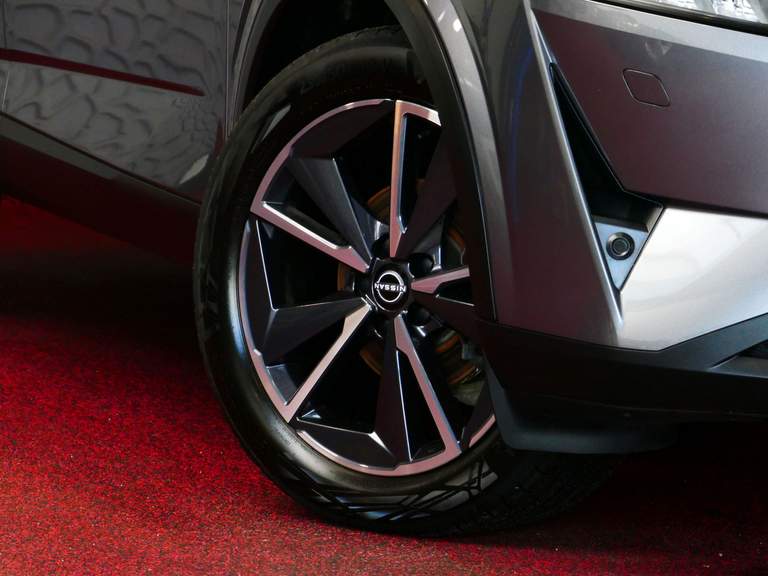 Nissan Nissan