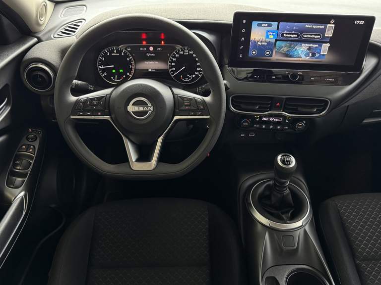 Nissan Nissan