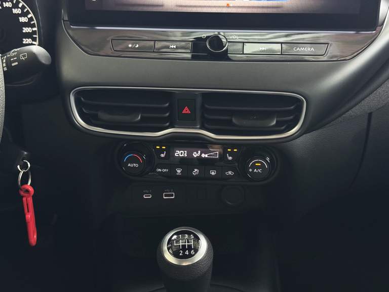 Nissan Nissan