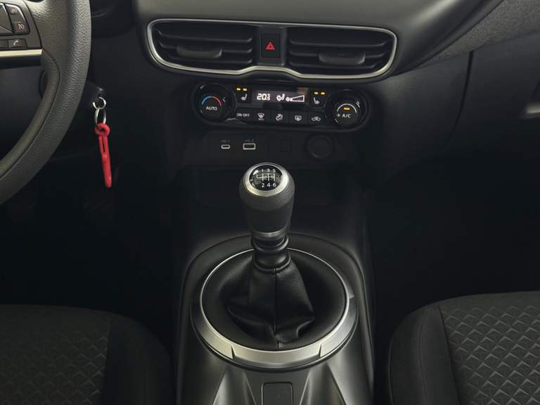 Nissan Nissan