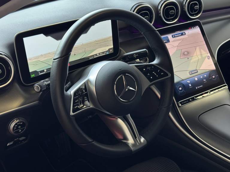 Mercedes-Benz Mercedes-Benz