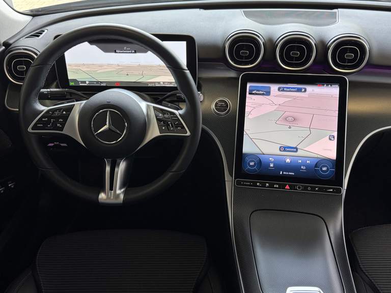 Mercedes-Benz Mercedes-Benz