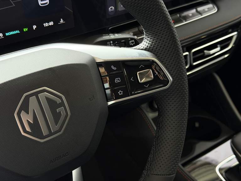 MG