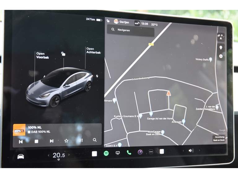 Tesla Tesla