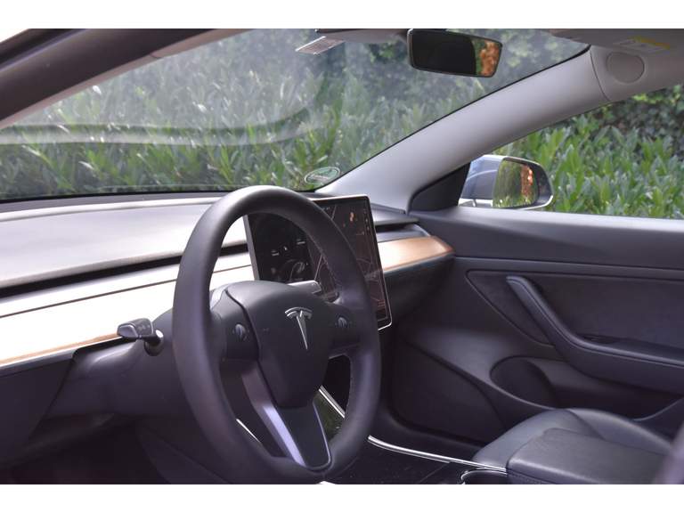 Tesla Tesla