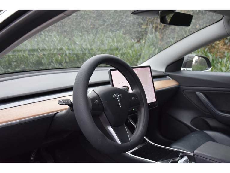 Tesla Tesla