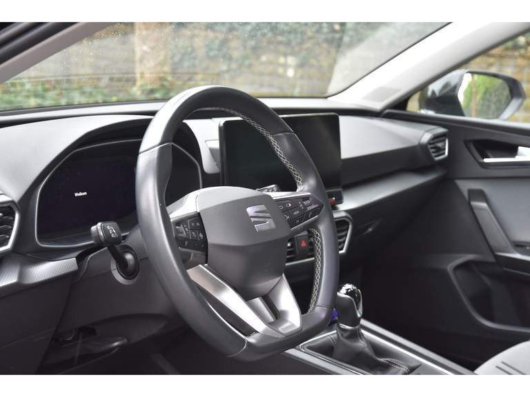 SEAT SEAT