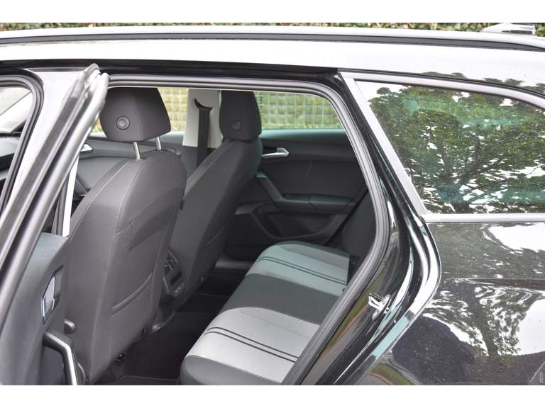 SEAT SEAT
