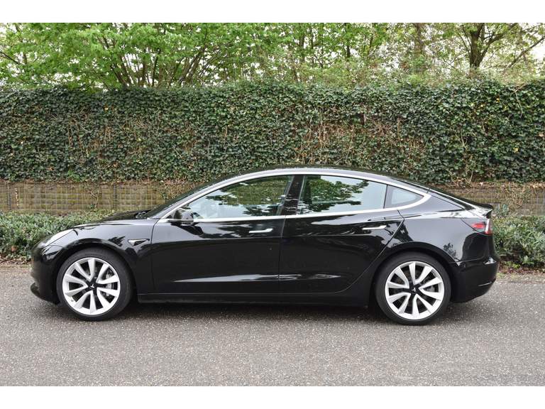 Tesla Tesla