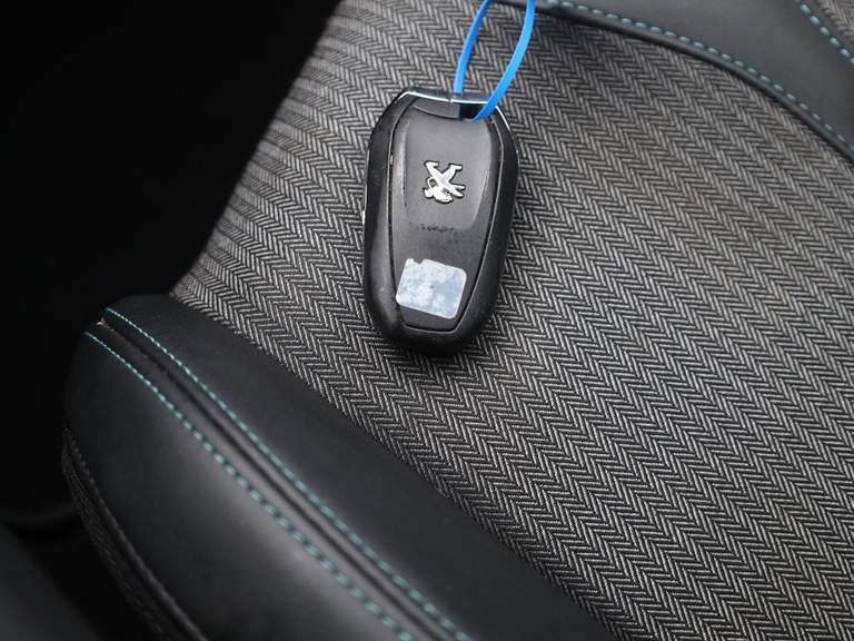 Peugeot Peugeot