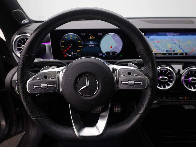 Mercedes-Benz Mercedes-Benz