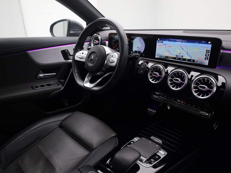 Mercedes-Benz Mercedes-Benz