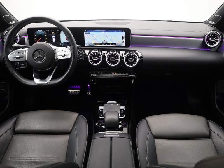 Mercedes-Benz Mercedes-Benz