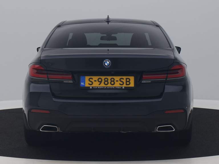 BMW BMW