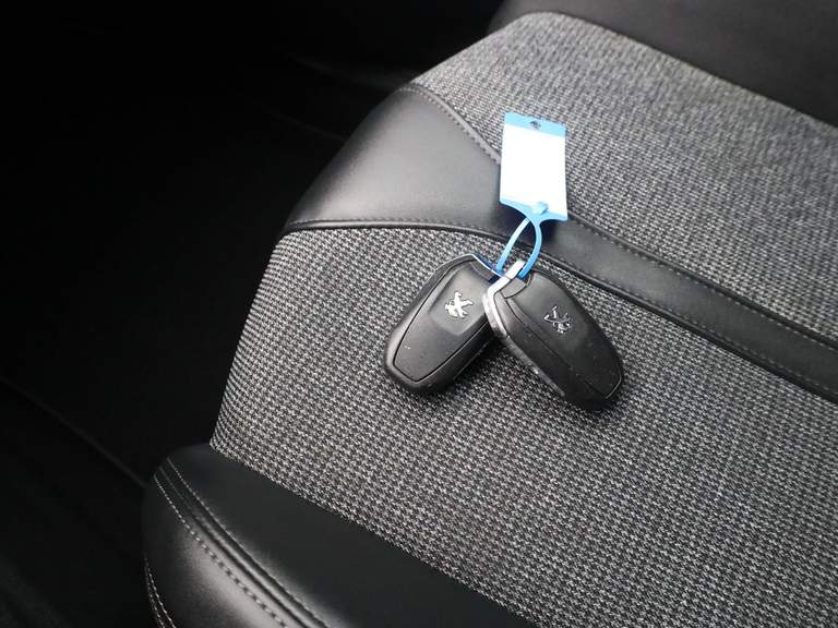 Peugeot Peugeot