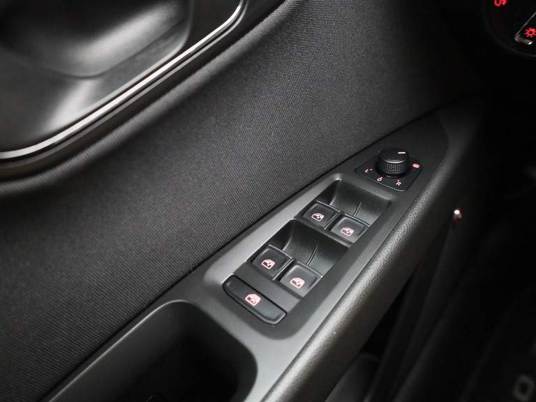 SEAT SEAT