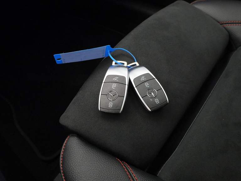 Mercedes-Benz Mercedes-Benz