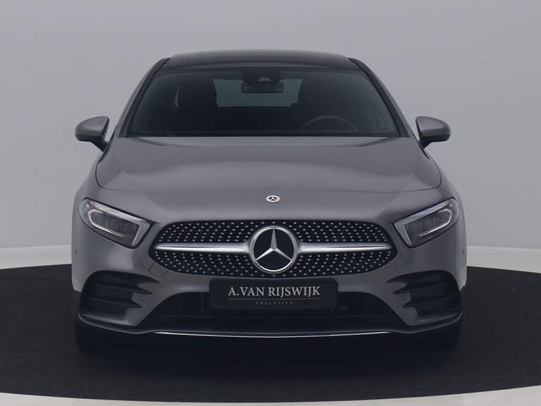 Mercedes-Benz Mercedes-Benz