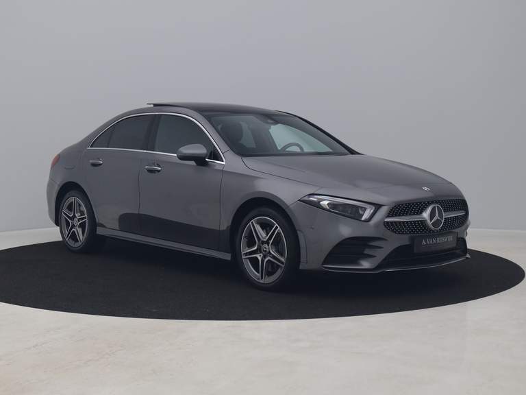 Mercedes-Benz Mercedes-Benz