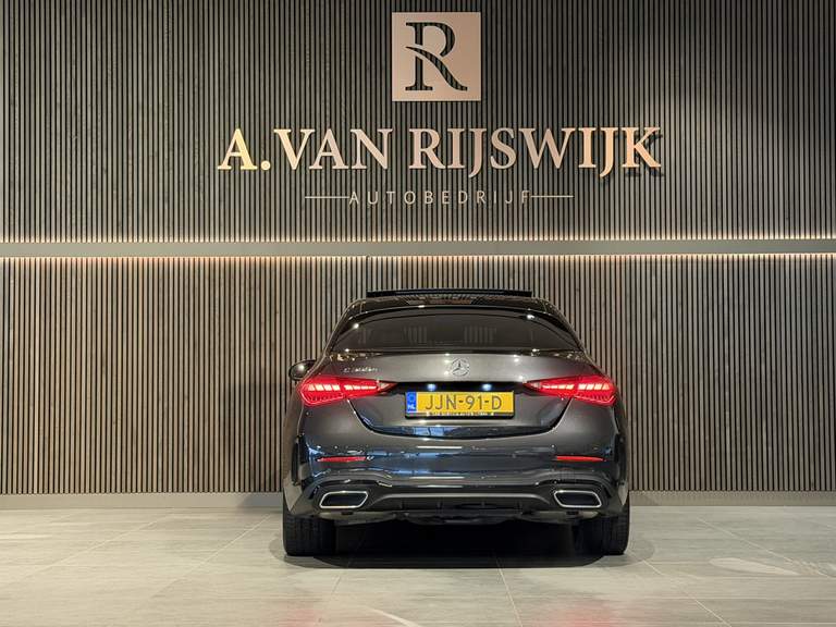 Mercedes-Benz Mercedes-Benz