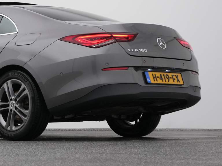 Mercedes-Benz Mercedes-Benz