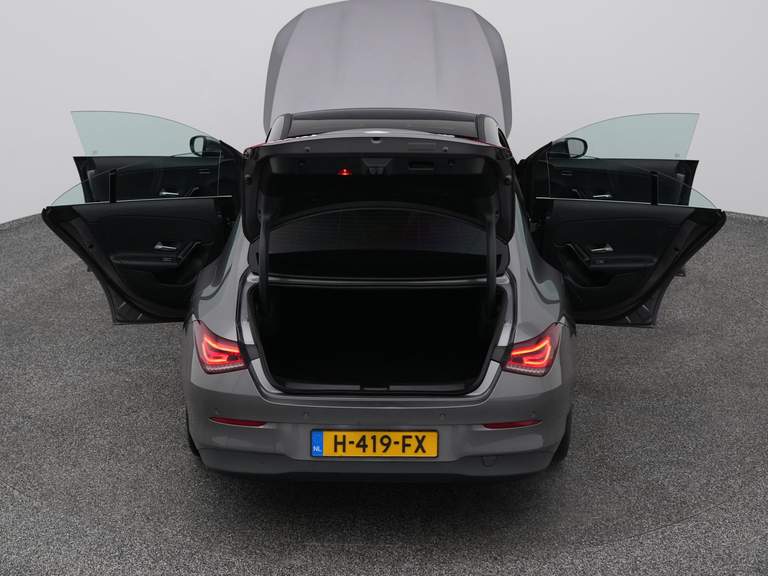 Mercedes-Benz Mercedes-Benz