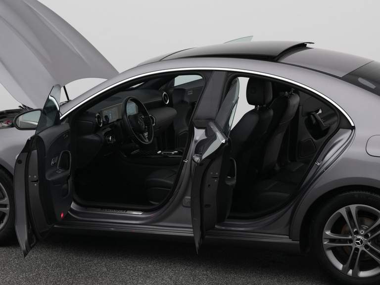 Mercedes-Benz Mercedes-Benz