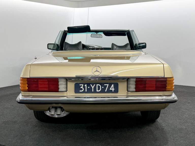 Mercedes-Benz Mercedes-Benz