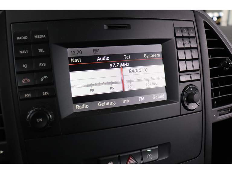 Mercedes-Benz Mercedes-Benz