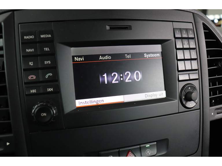 Mercedes-Benz Mercedes-Benz