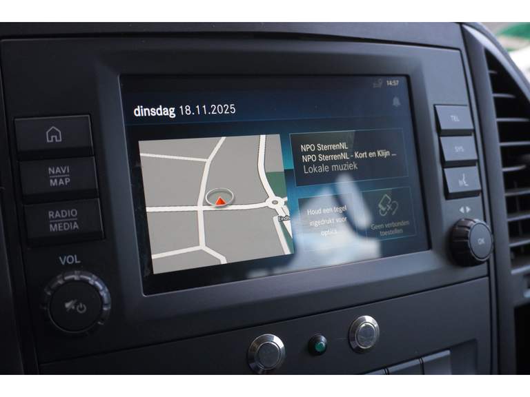 Mercedes-Benz Mercedes-Benz