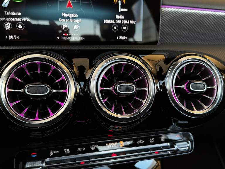 Mercedes-Benz Mercedes-Benz