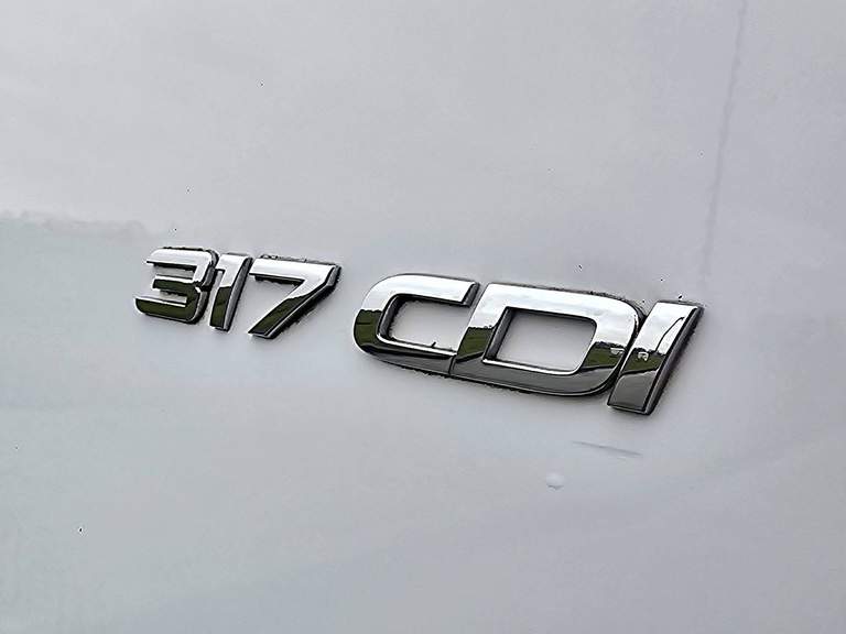 Mercedes-Benz Mercedes-Benz