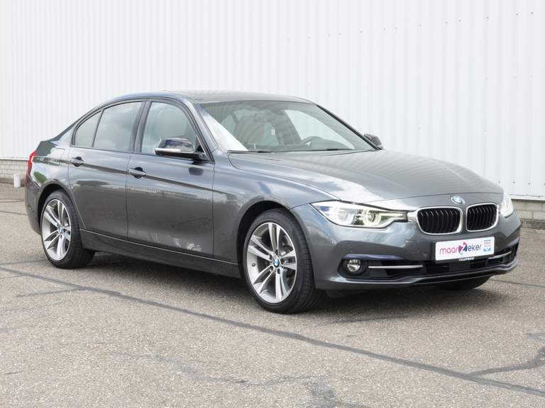 BMW BMW