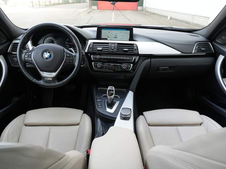 BMW BMW