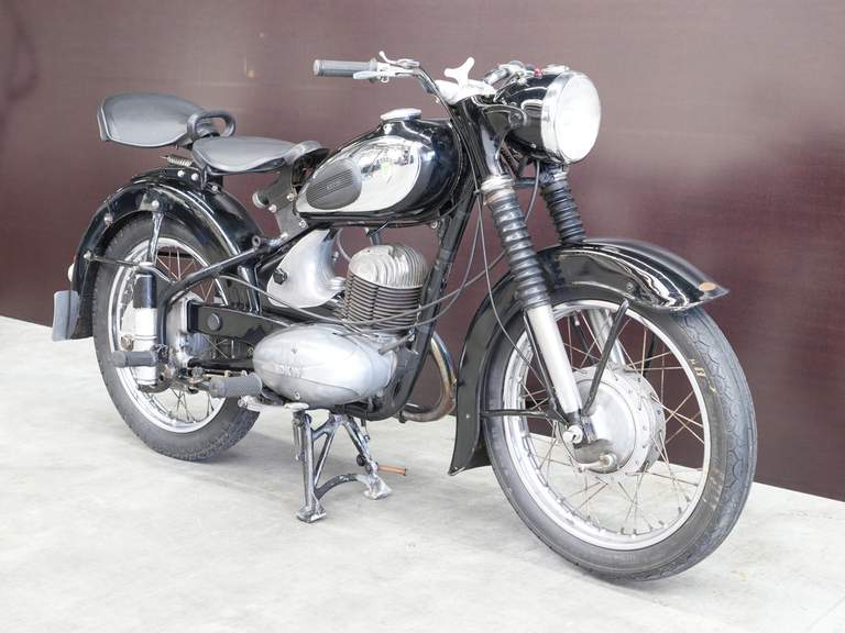 DKW